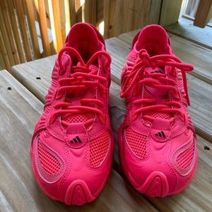 Addidas Women’s Shoes Size 5.5-Hot Pink